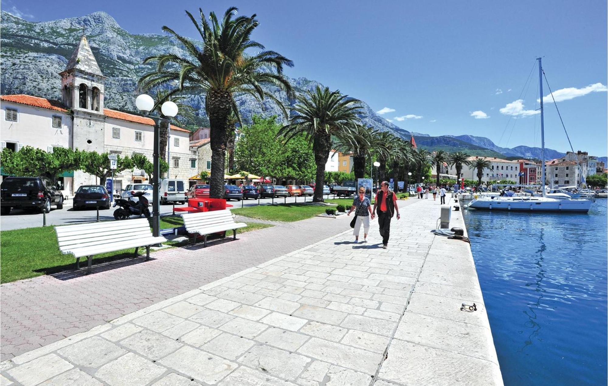 Gorgeous Apartment In Makarska With Wifi Buitenkant foto